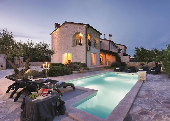 Macun * ロヴィニ